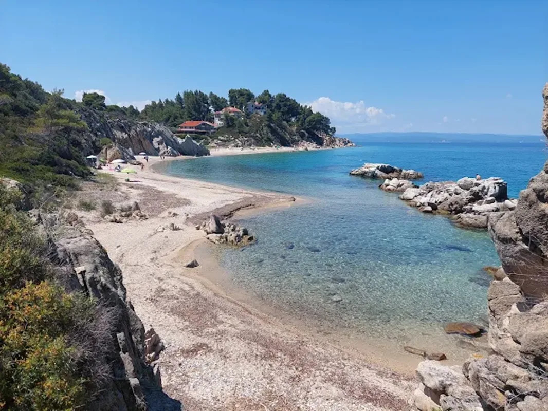 Παραλία Φάβα Χαλκιδική πηγή thestival.gr