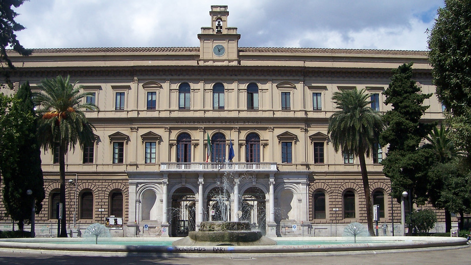 Το κεντρικό κτίριο του Πανεπιστημίου του Μπάρι