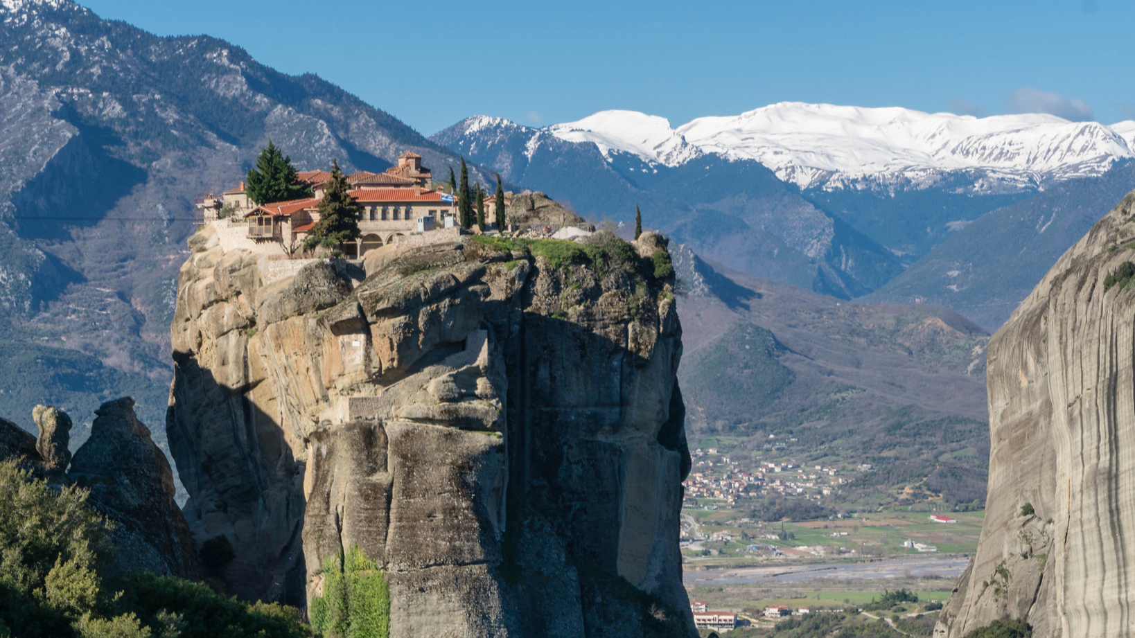 Το Μοναστήρι της Αγίας Τριάδας στα Μετέωρα