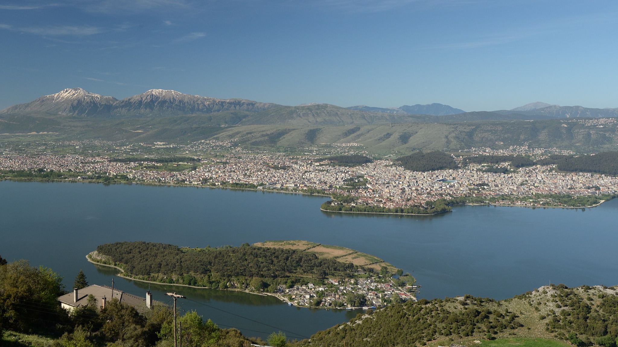 Η Λίμνη Παμβώτιδα και τα Ιωάννινα αξιοθέατα