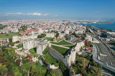 Το Επταπύργιο στην κωνσταντινουπολη αξιοθεατα