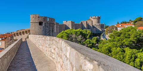 Φωτογραφία τραβηγμένη πάνω από τα τείχη του ντουμπρόβνικ