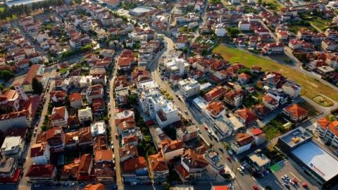 Αεροφωτογραφία σε κατοικημένη περιοχή της Κατερίνης