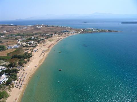 Αεροφωτογραφία της Παραλίας Χρυσή Ακτή παροσ παραλιες