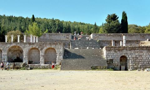 κωσ απομεινάρια και κτίσματα στο ασκληπιειο κωσ