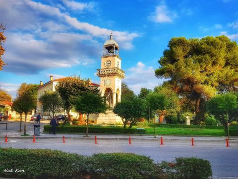 Το ρολόι των Ιωαννίνων στην κεντρική πλατεία της πόλης γιαννενα αξιοθεατα