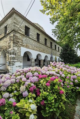 Η εκκλησία Άγιος Νικόλαος που χτίστηκε το 1885 στην Πορταριά στο Πήλιο,