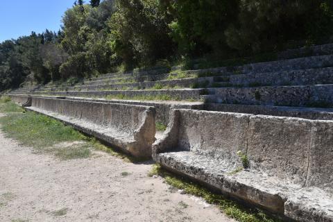 μοντε σμιθ ροδοσ οι κερκίδες στο Στάδιο στην Ακρόπολη της Ρόδου