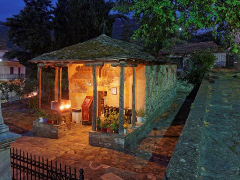 Η Παναγία Πορταρέα, το βυζαντινό εκκλησάκι στην Πορταριά Πήλιο