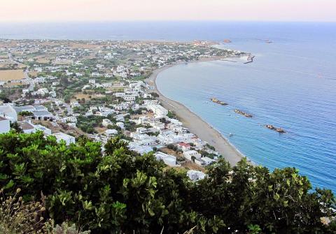 Πανοραμική φωτογραφία με την παραλία του Μόλου στο νησί της Σκύρου