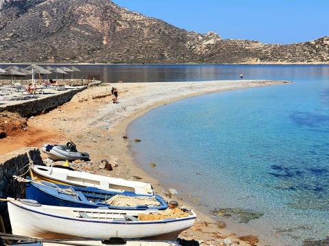Παραλία Άγιος Παύλος στην Αμοργό