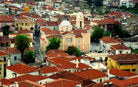 Πανοραμική φωτογραφία της Παλιάς Πόλης της Καλαμάτας και της Εκκλησίας της Υπαπαντής